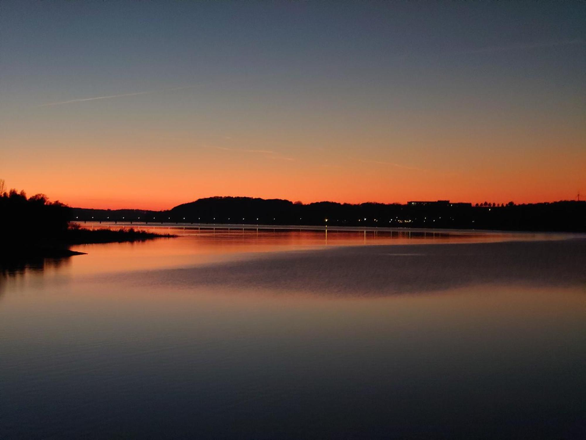 Ferien Am See Moehnesee Luaran gambar